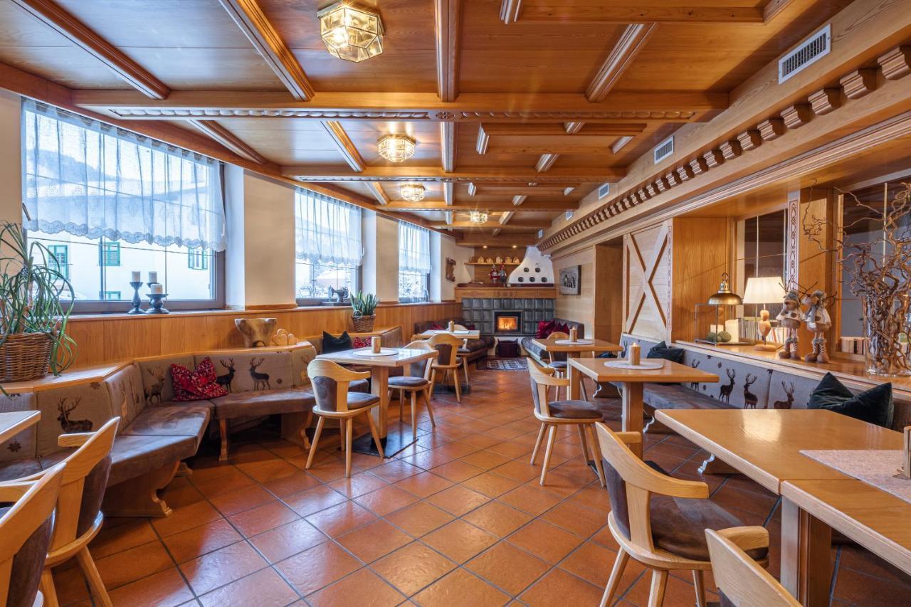 Hotel Nele Ziano Di Fiemme Ngoại thất bức ảnh