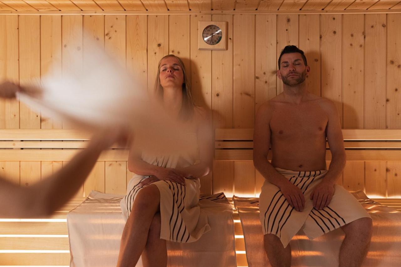 Hotel Nele Ziano Di Fiemme Ngoại thất bức ảnh