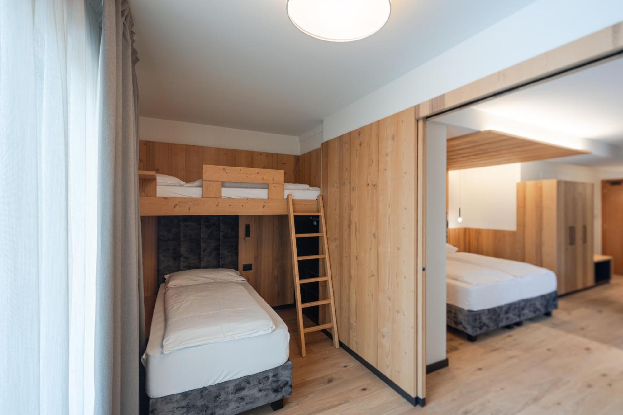 Hotel Nele Ziano Di Fiemme Phòng bức ảnh