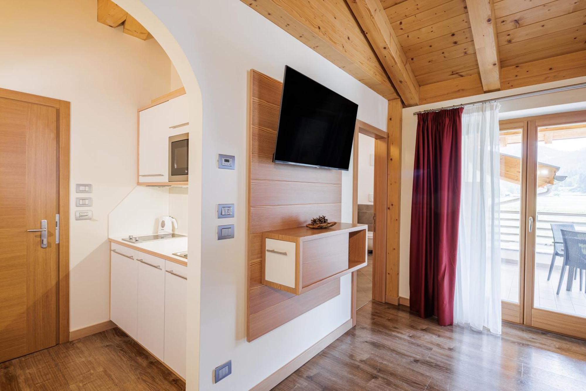 Hotel Nele Ziano Di Fiemme Phòng bức ảnh