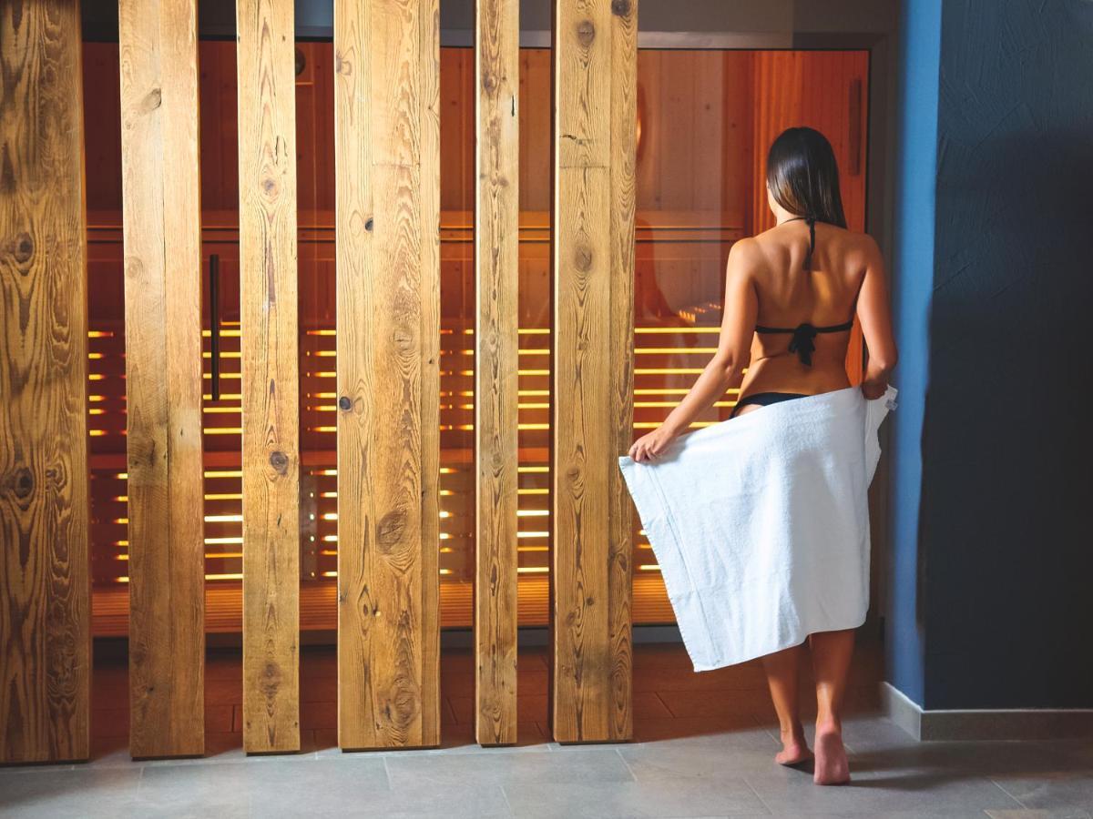 Hotel Nele Ziano Di Fiemme Ngoại thất bức ảnh